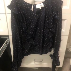 JOA Blouse with tie sleeves